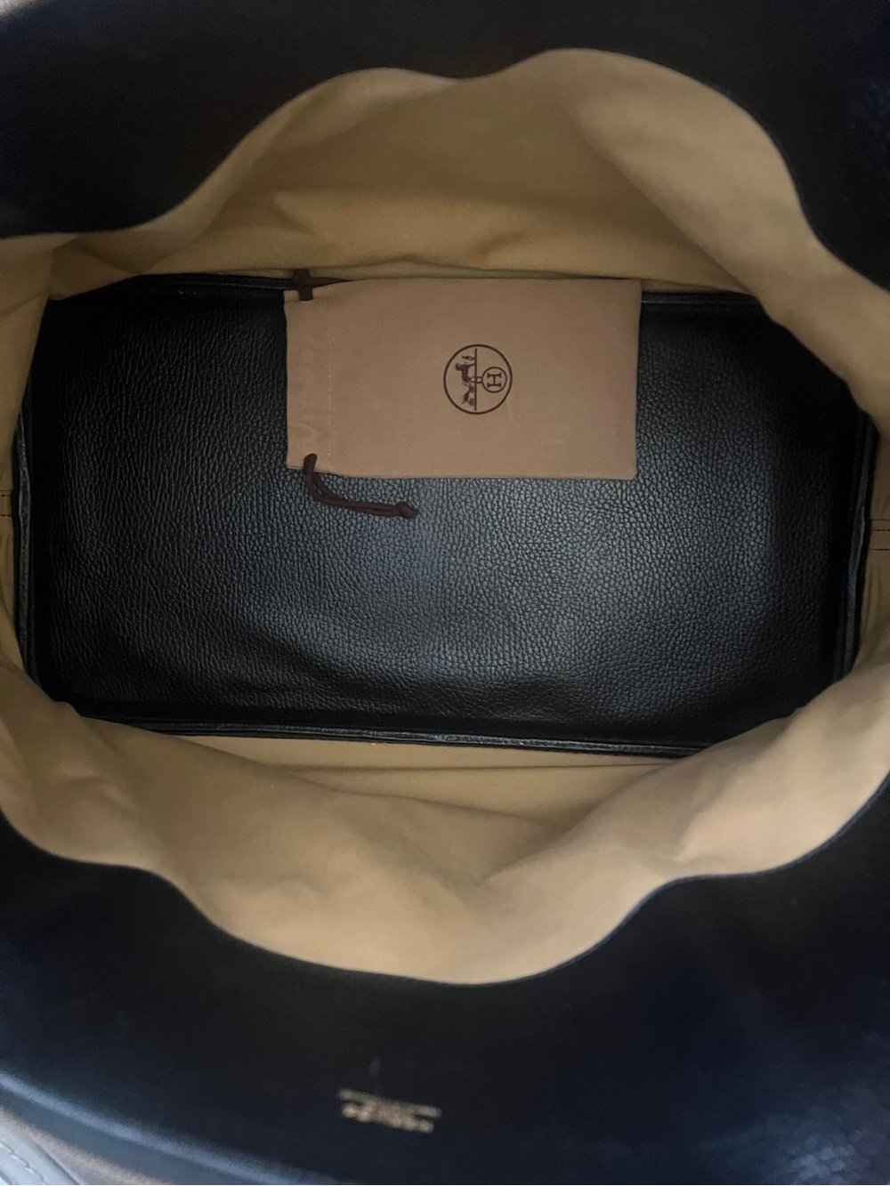 Hermes Black Ardennes Bolide 35 Leather Tote - Picture 5 of 6